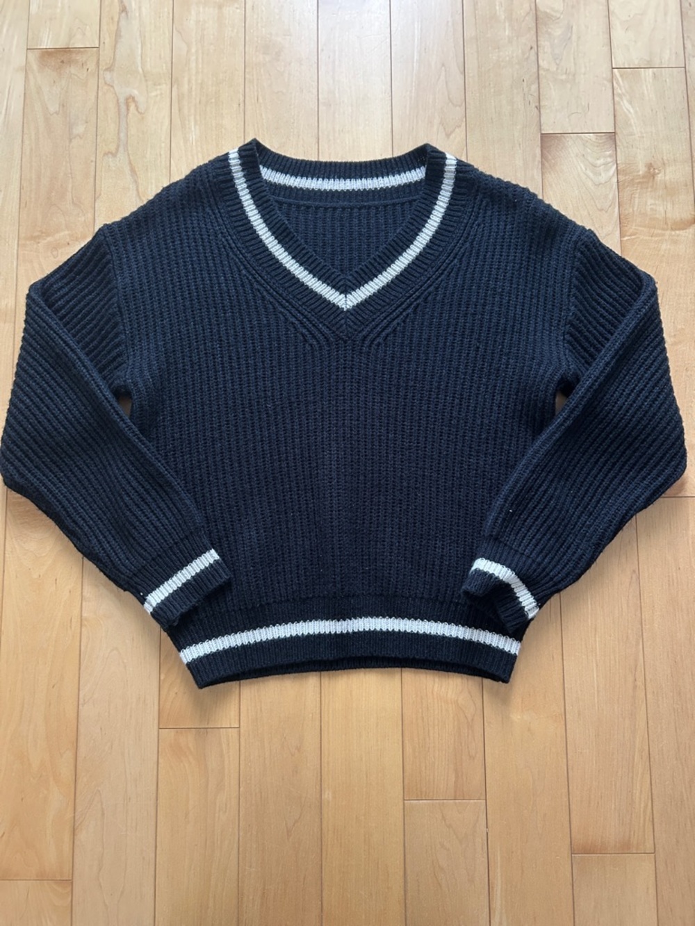 SHEIN Black Ribbed V-Neck Sweater with White Stripe